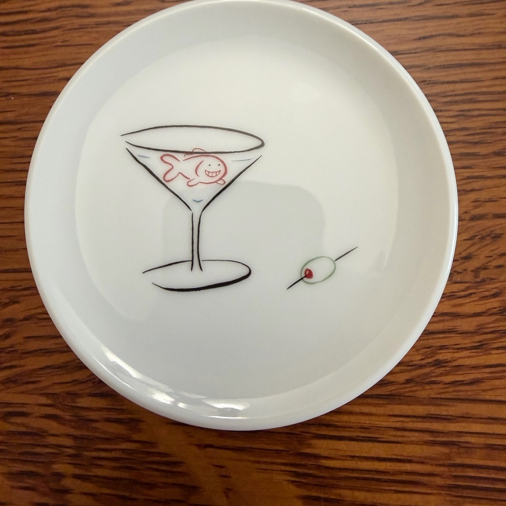 Pottery Barn White Ceramic Cocktail Plates with Whimsical Designs - Picture 5 of 6
